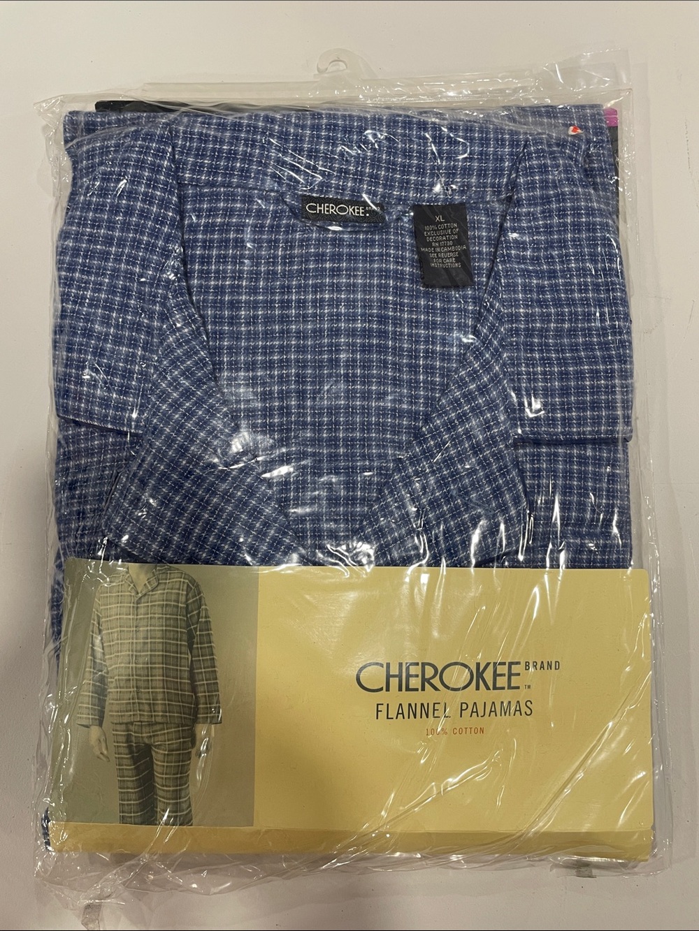 Men’s new Cherokee flannel pajama set XL